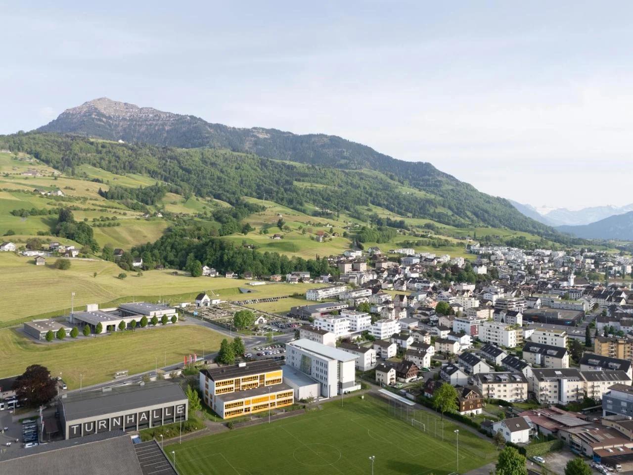 STAYY Rigi Suites Premium Apartments - 24h Self Check-in 20' to Lucern - 7' Walk to Lake photo