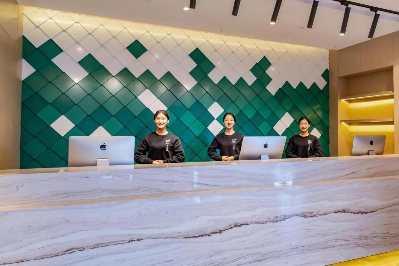 Atour Hotel Kunming South High Speed Railway Station University Town photo