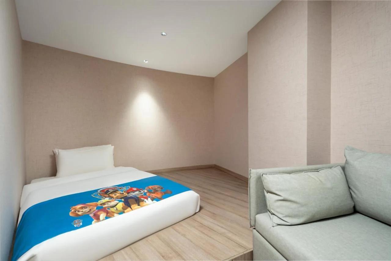Atour Hotel Qingdao Olympic Sailing Center May Fourth Square photo