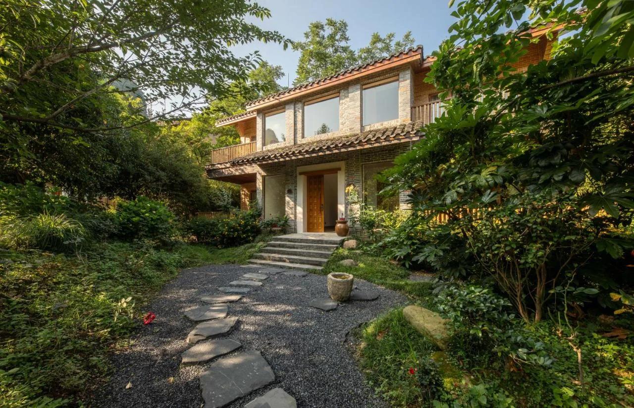 Evergreen Forest Retreat Zhangjiajie, Local Cultural Experience, Beside Zhangjiajie National Forest Park Middle Gate, Luxury Nature Escape , English speaking Butler, Free 24h Pickup ,Travel itinerary photo