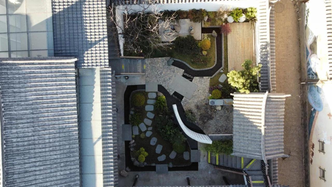 Guan Shan Yue Designer B&B photo