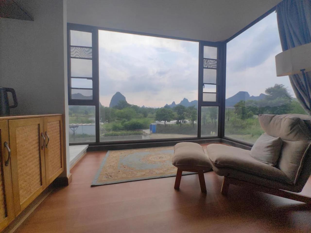 Guilin cozy mountain retreat photo
