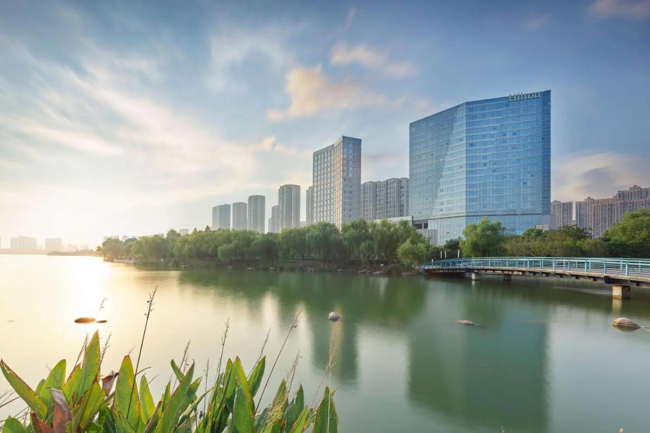 Hilton Suzhou Yinshan Lake photo
