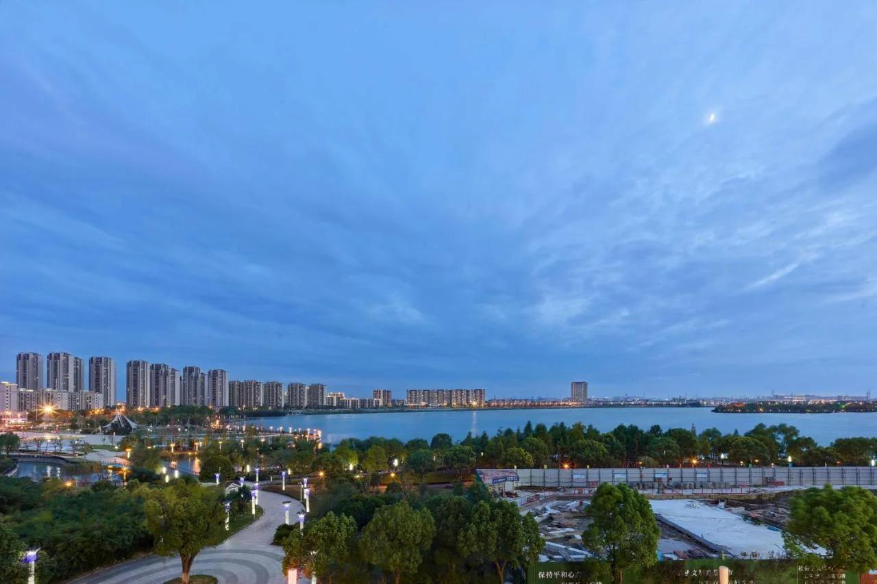Hilton Suzhou Yinshan Lake photo