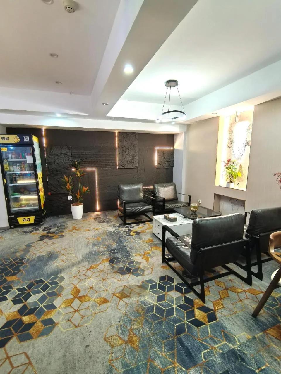 Infi Hotel Chongqing photo