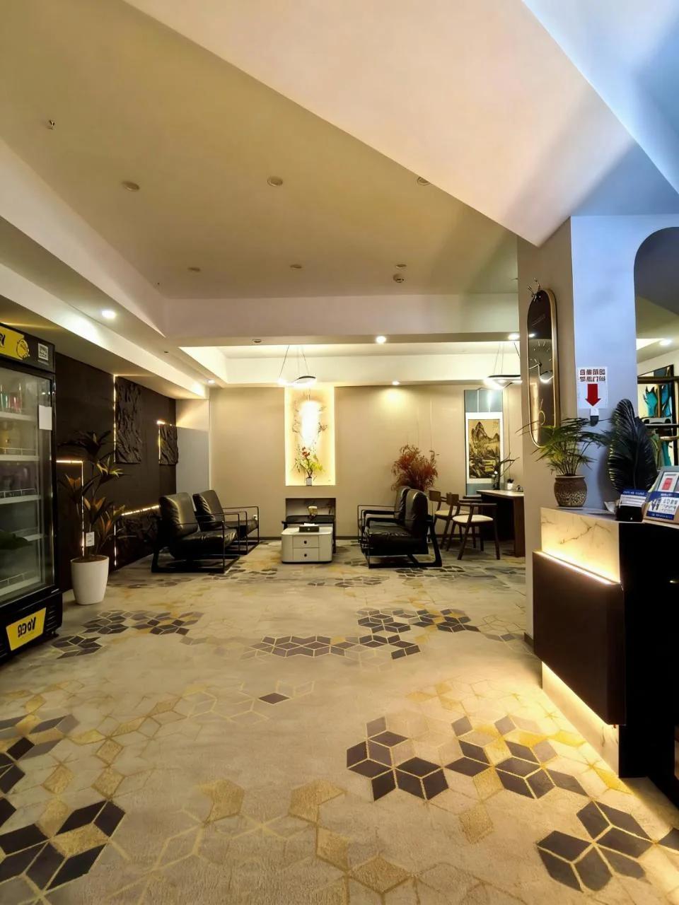Infi Hotel Chongqing photo