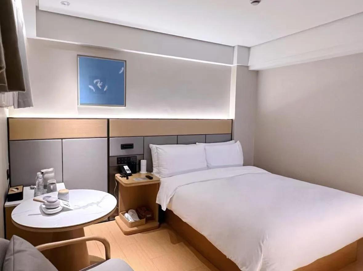 JI Hotel Shanghai Hailun Road Subway Station foto