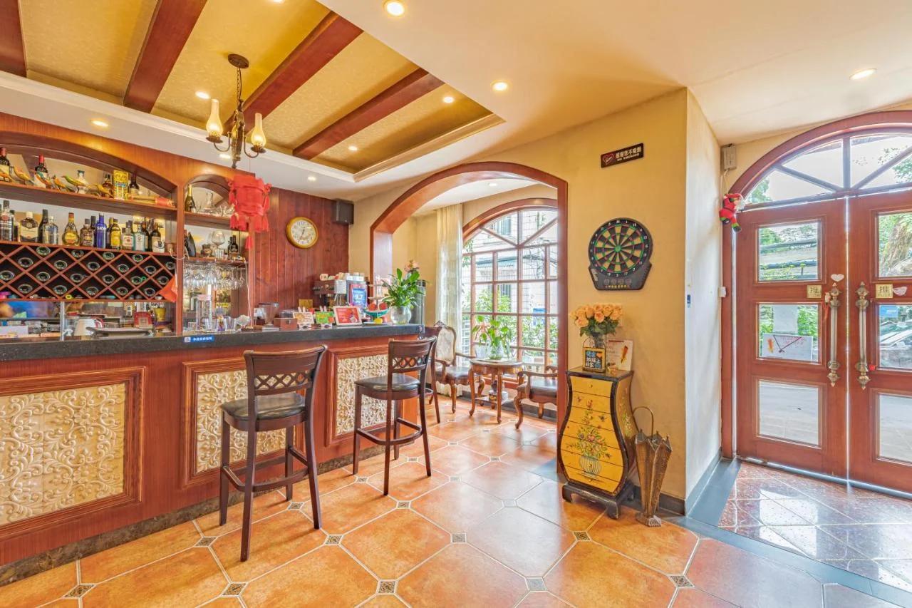 Junshe Boutique Guest House-Complementary pick up servie for a 3-night stay in a deluxe room photo