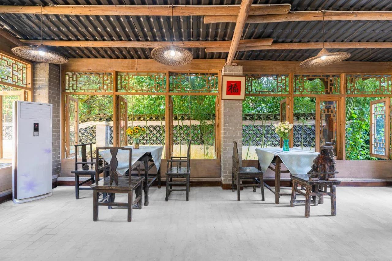 Leisure Courtyard Hotel Yangshuo photo