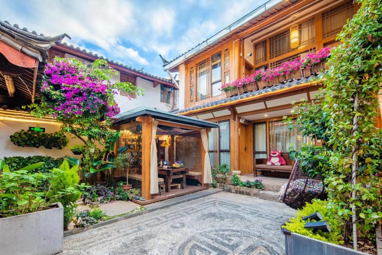 Lijiang Quiet Lights Garden Designer Hotel Serene Haven Zhongyi Mufu Branch Old Town of Lijiang photo