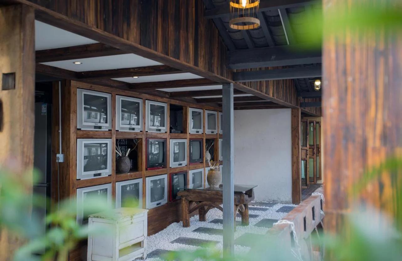 Old Story Inn Lijiang Old Town photo