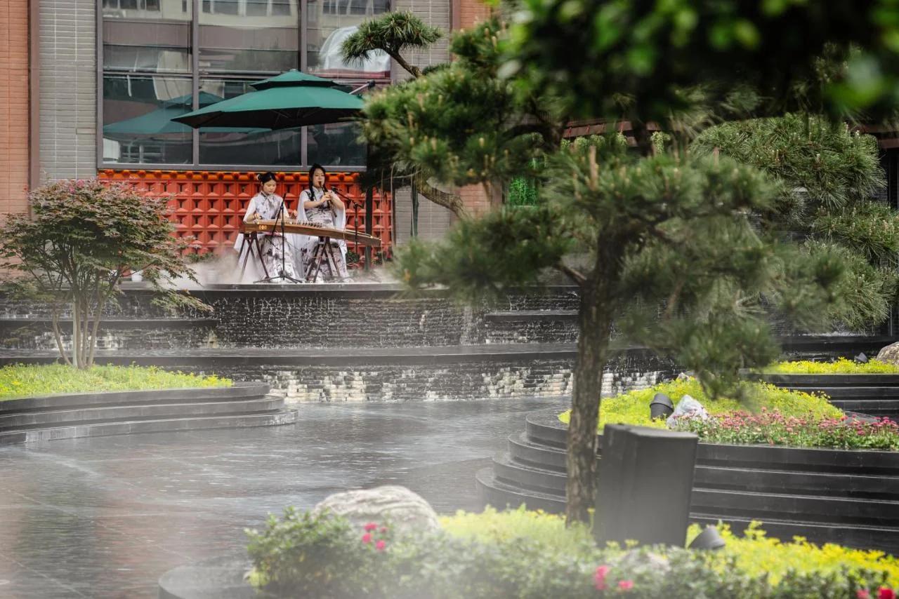 Power Stone Hotel Chengdu Kuanzhai Alley Branch-Local Flavors,Traditional Dress,Sichuan Fine Dining foto