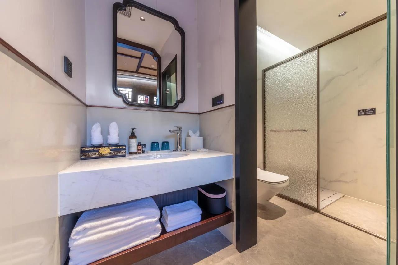 Tao Hotel photo