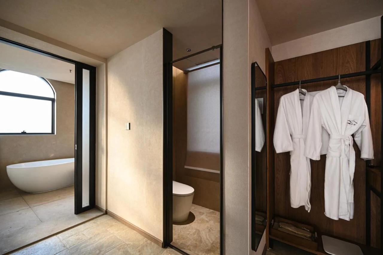 Wanda Moments Resort, Chongqing Liziba photo