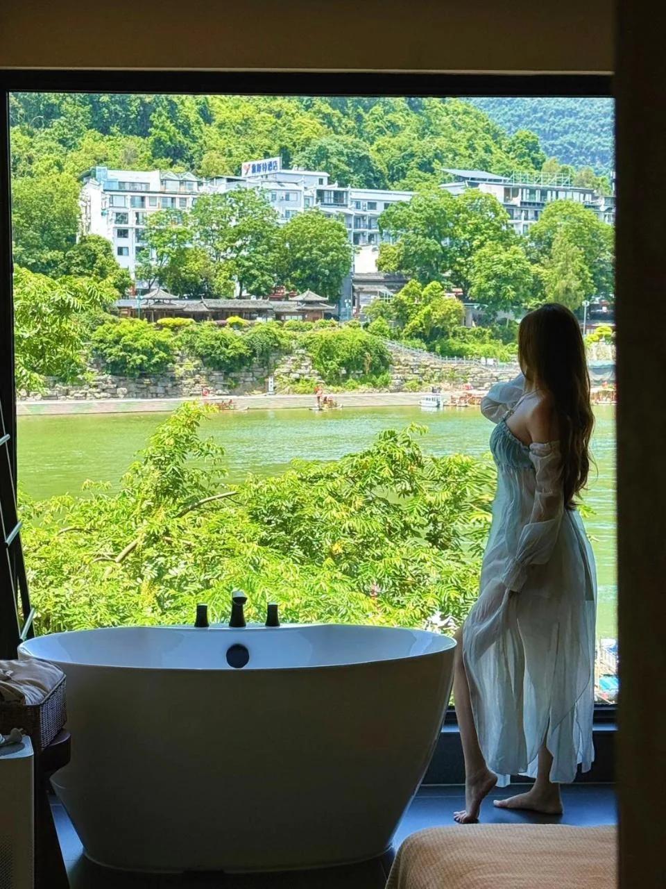 Yangshuo Lutong Hotel photo