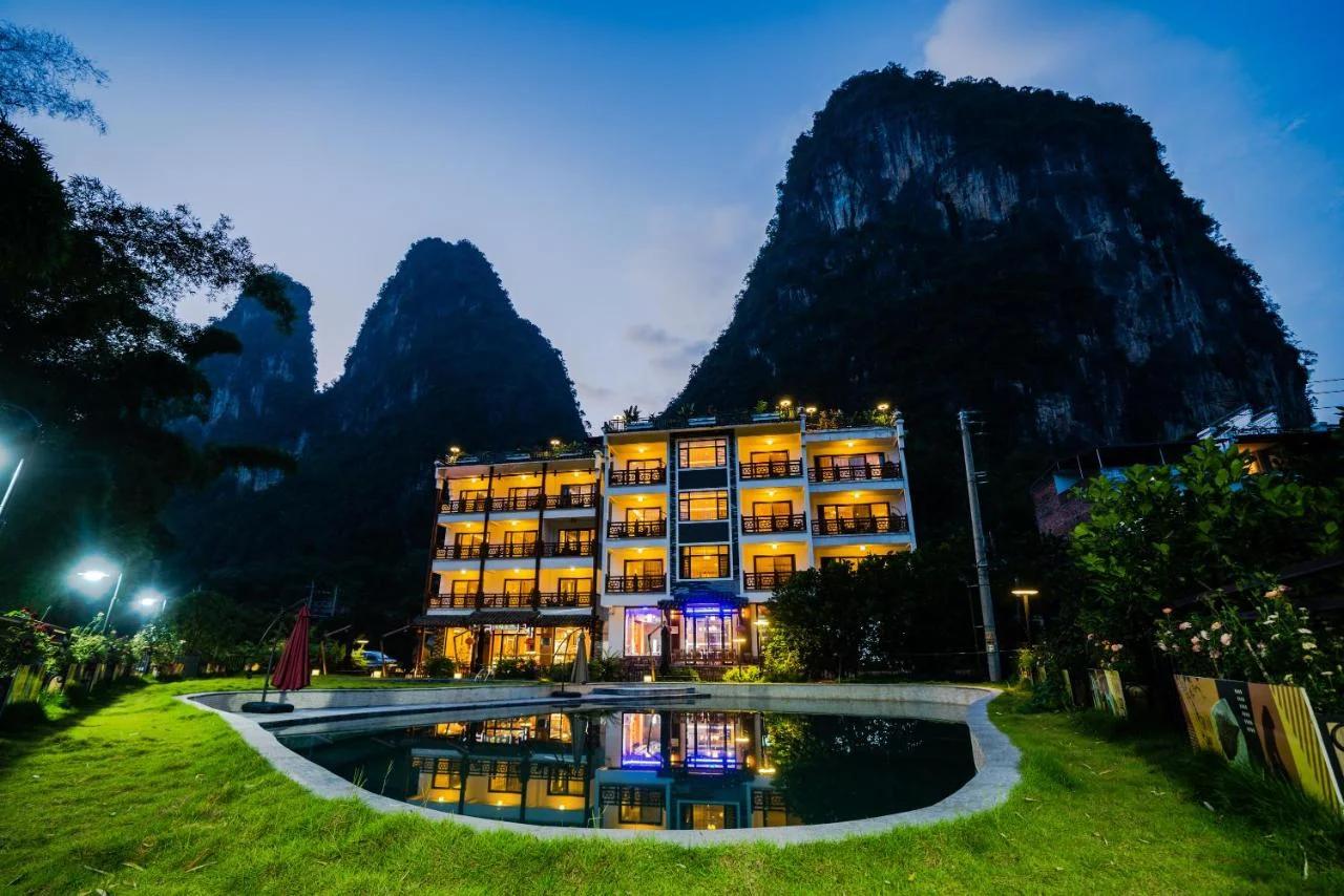 Yangshuo Mountain River Ballad Hotel - Free Yangshuo Train Station Pick Up and Drop Off