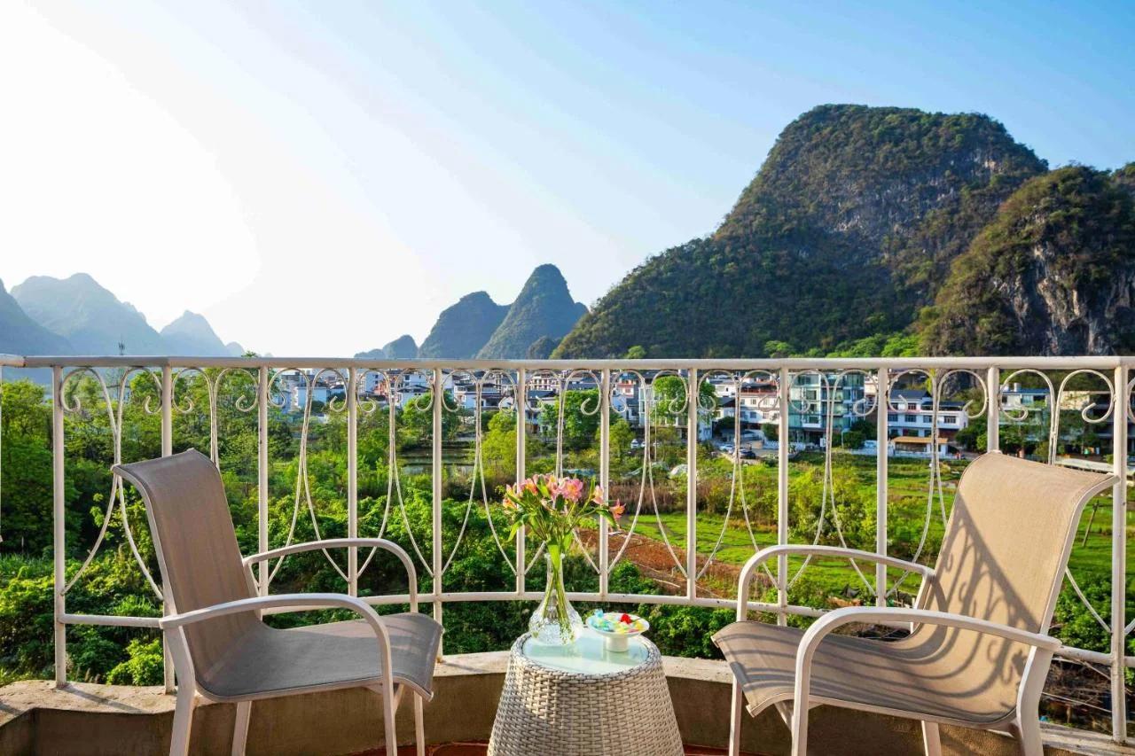 Yangshuo Yulong River Castle Hotel photo