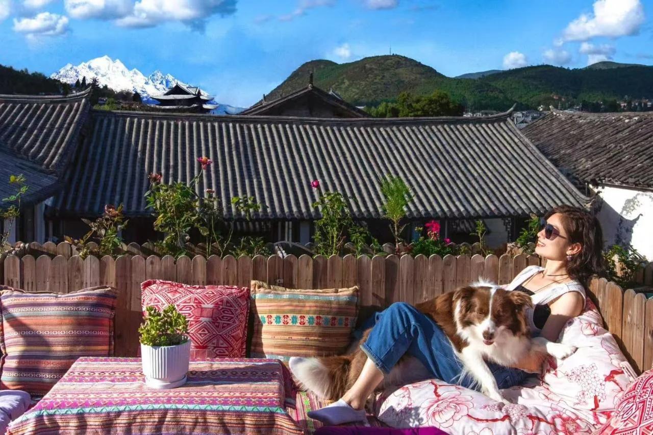 Yiyuan Snow Mountain View Historical Naxi House - Lijiang Old Town Mufu Branch - English service and tour arrangement photo