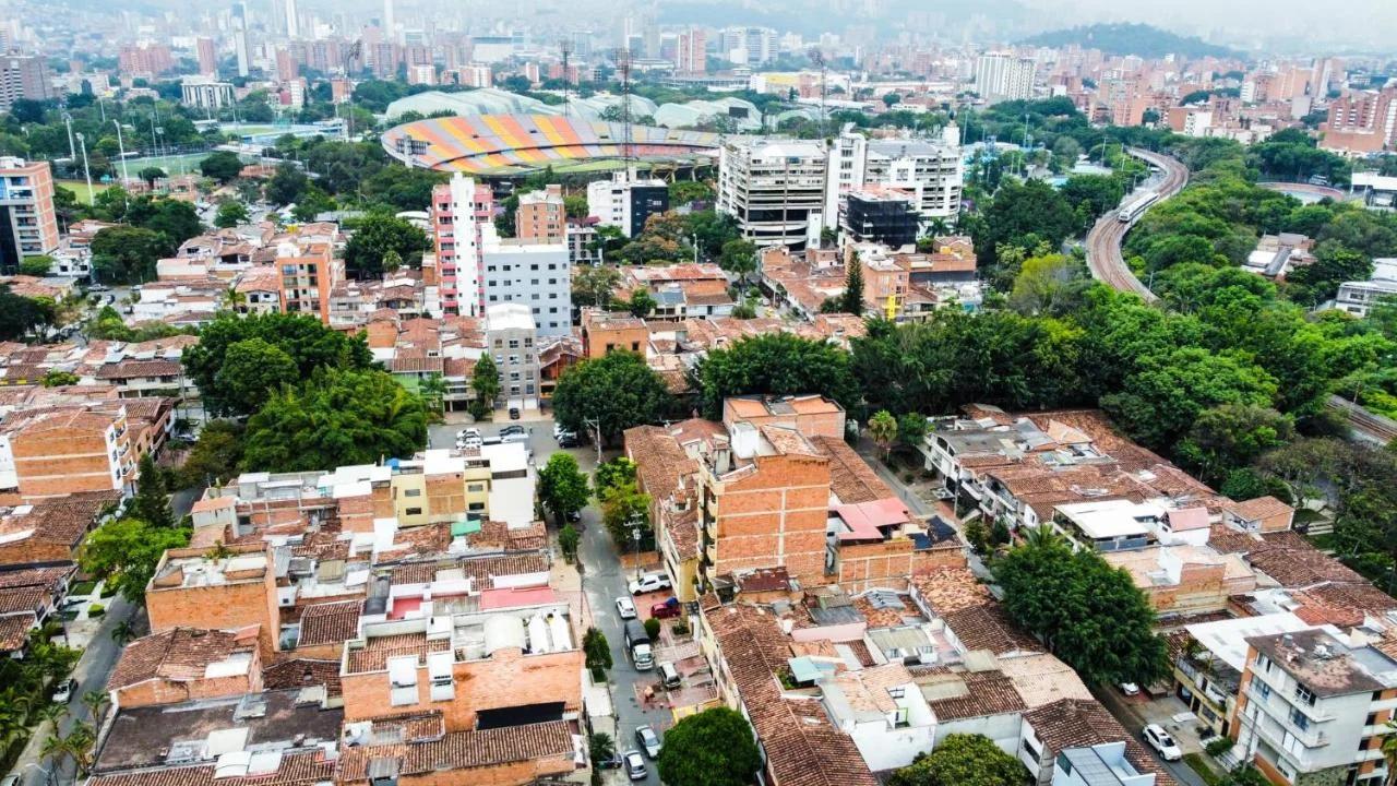 Alojamiento en el corazón de Medellín Hab Privada B foto