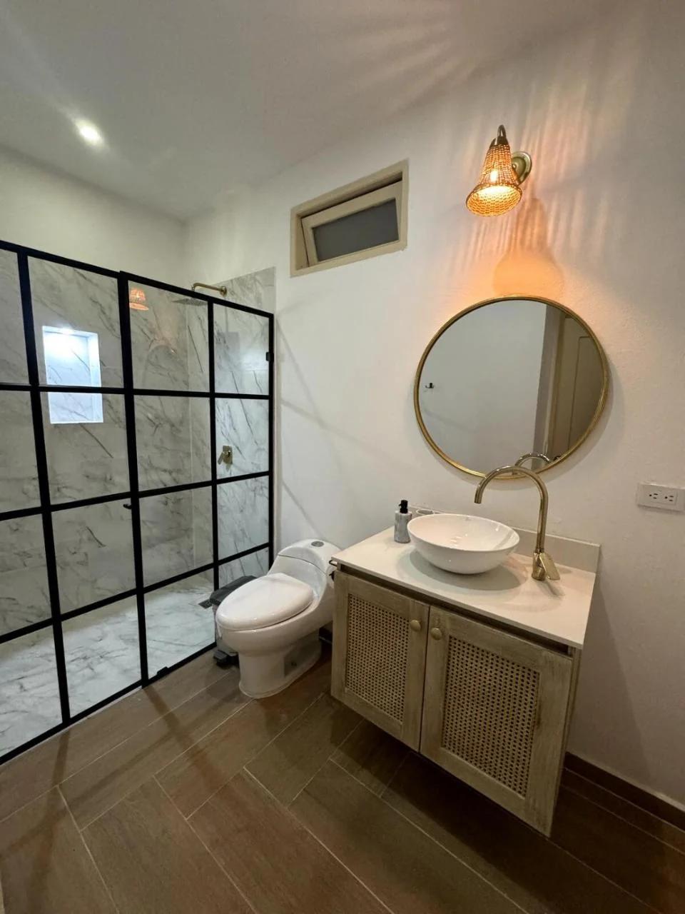 Apartamento amplio y moderno cerca al parque