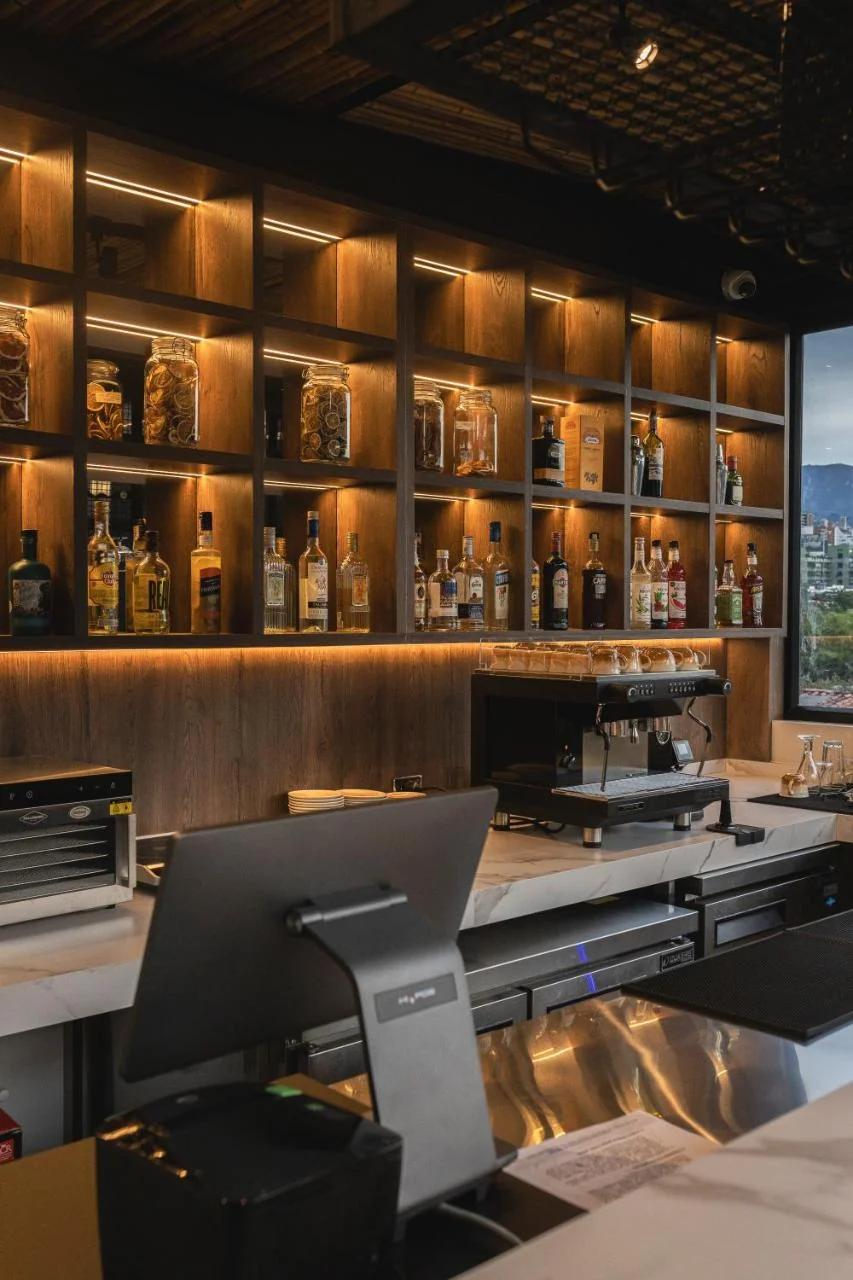 Sloh Hotel & Bar Manila Medellin foto