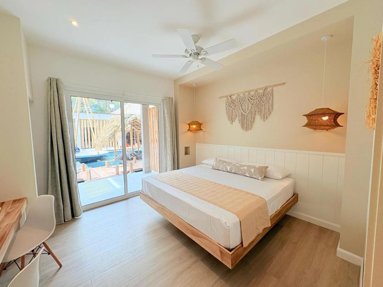 Boutique Aparthotel El Patio Tamarindo - 150m Beach