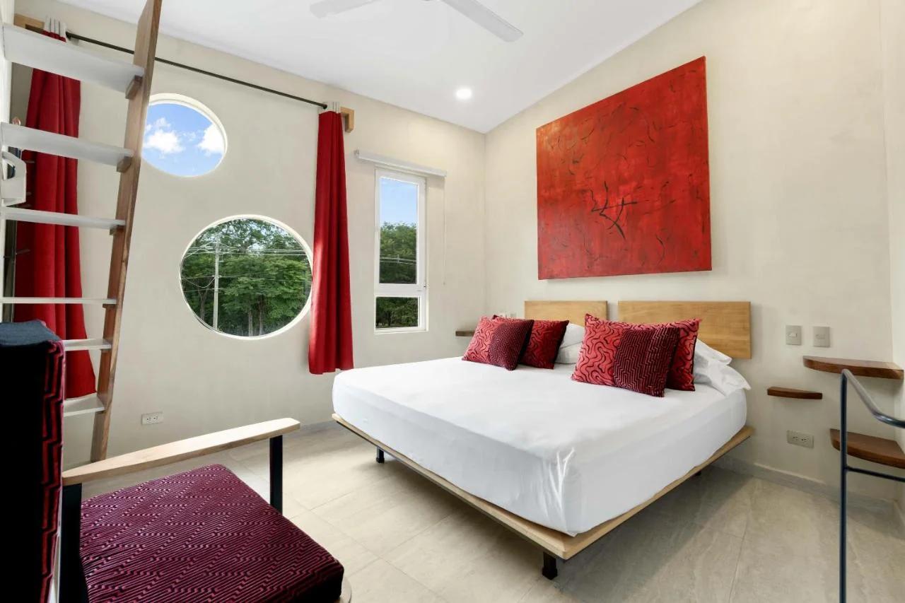 Pierre and Colors -Boutique Hotel - TAMARINDO Adults Only photo