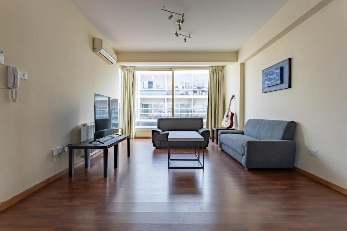 Central Nicosia 3-Bedroom Apartment with 2 Bathrooms