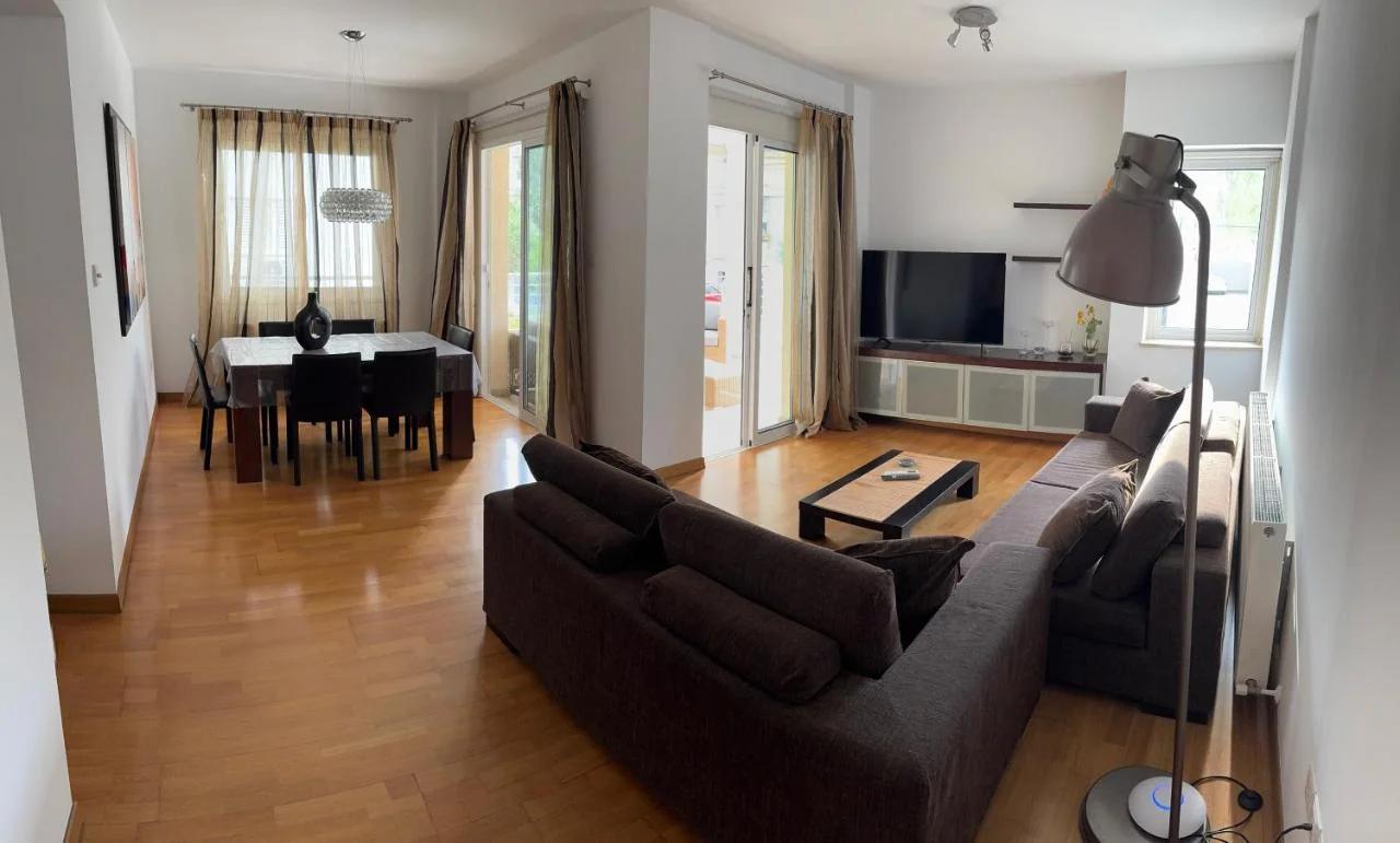 Charm Flat in the heart of the City Center - Balcony & view photo