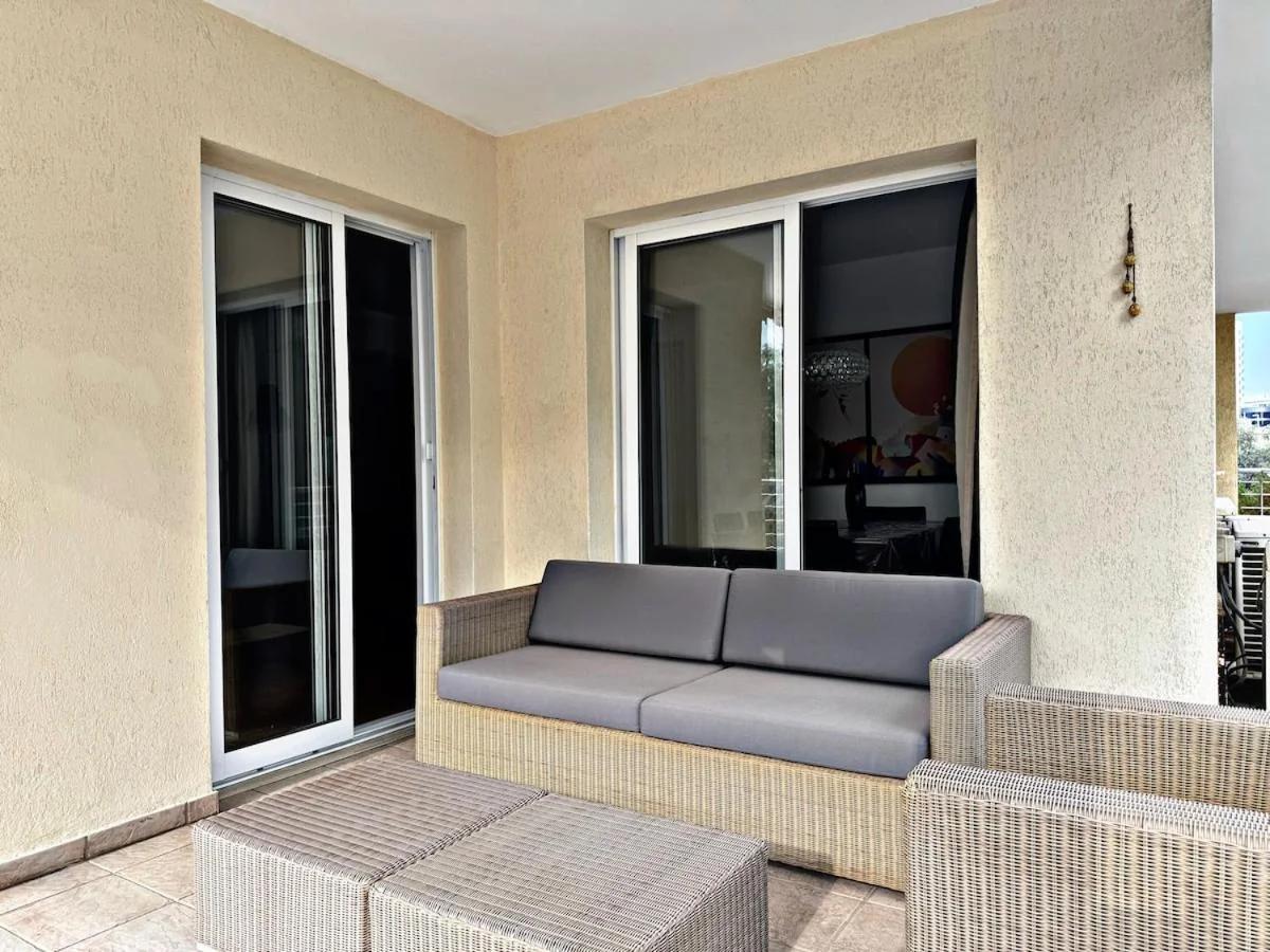 Charm Flat in the heart of the City Center - Balcony & view photo