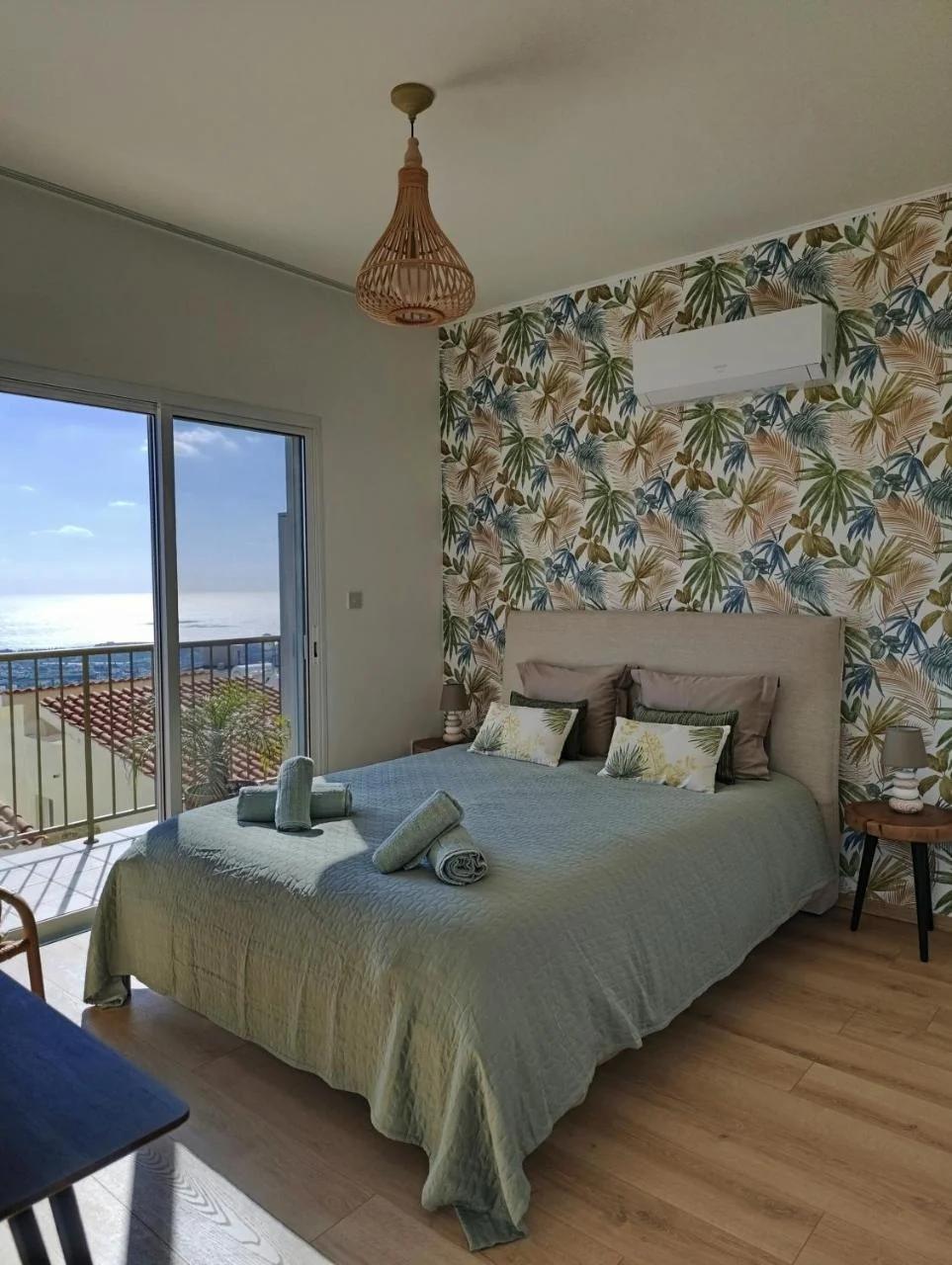 Green Oasis Penthouse photo