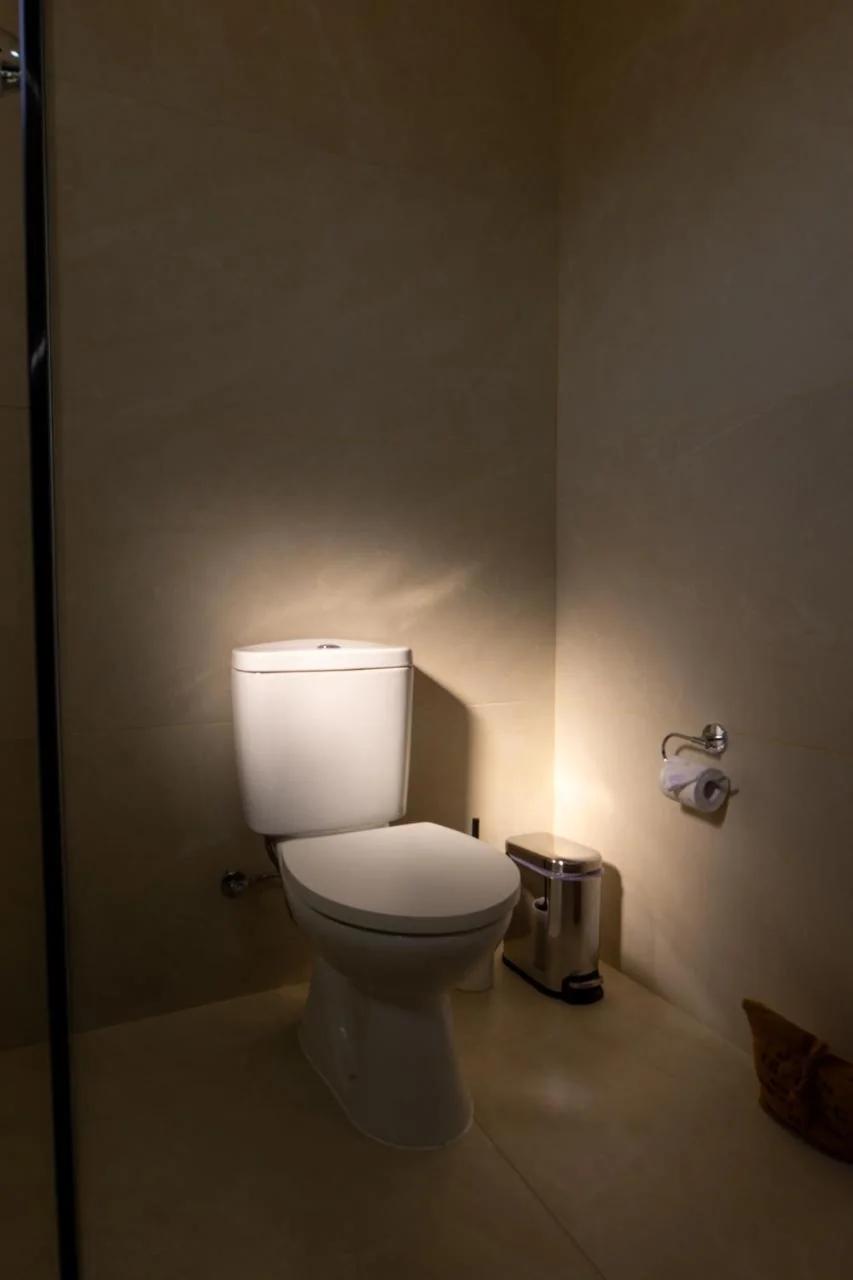 Seaview apartment newly renovated to high quality photo