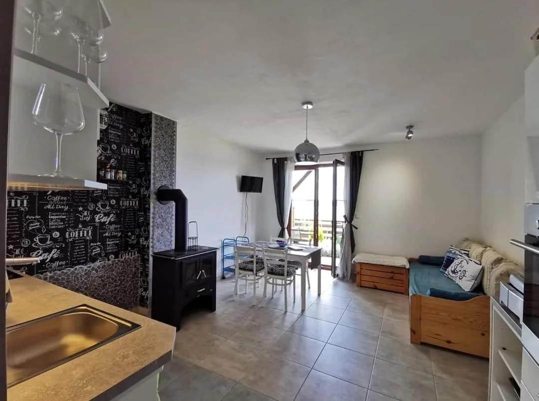 Apartmán Lipno - Kovářov pro cyklisty a motorkáře photo