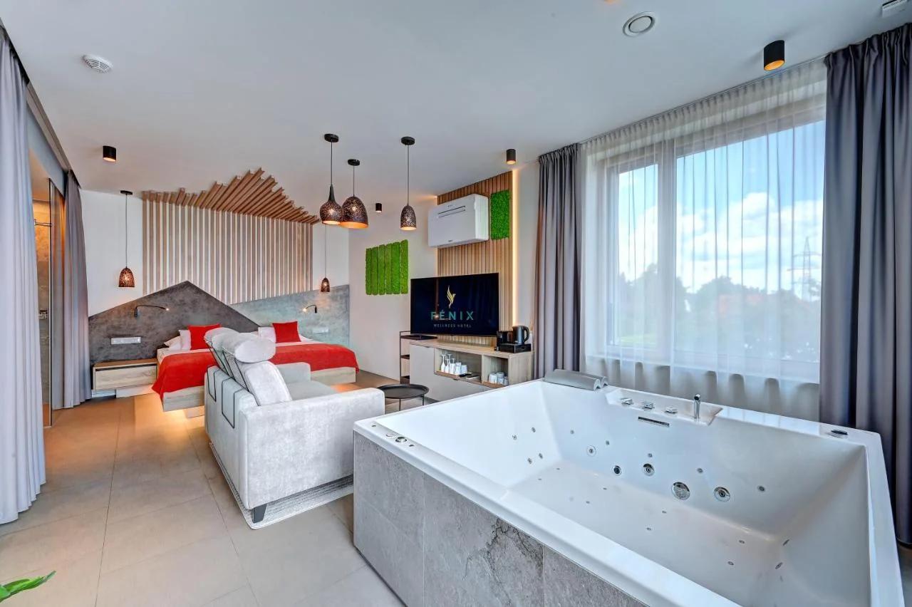 Wellness Hotel Fénix photo