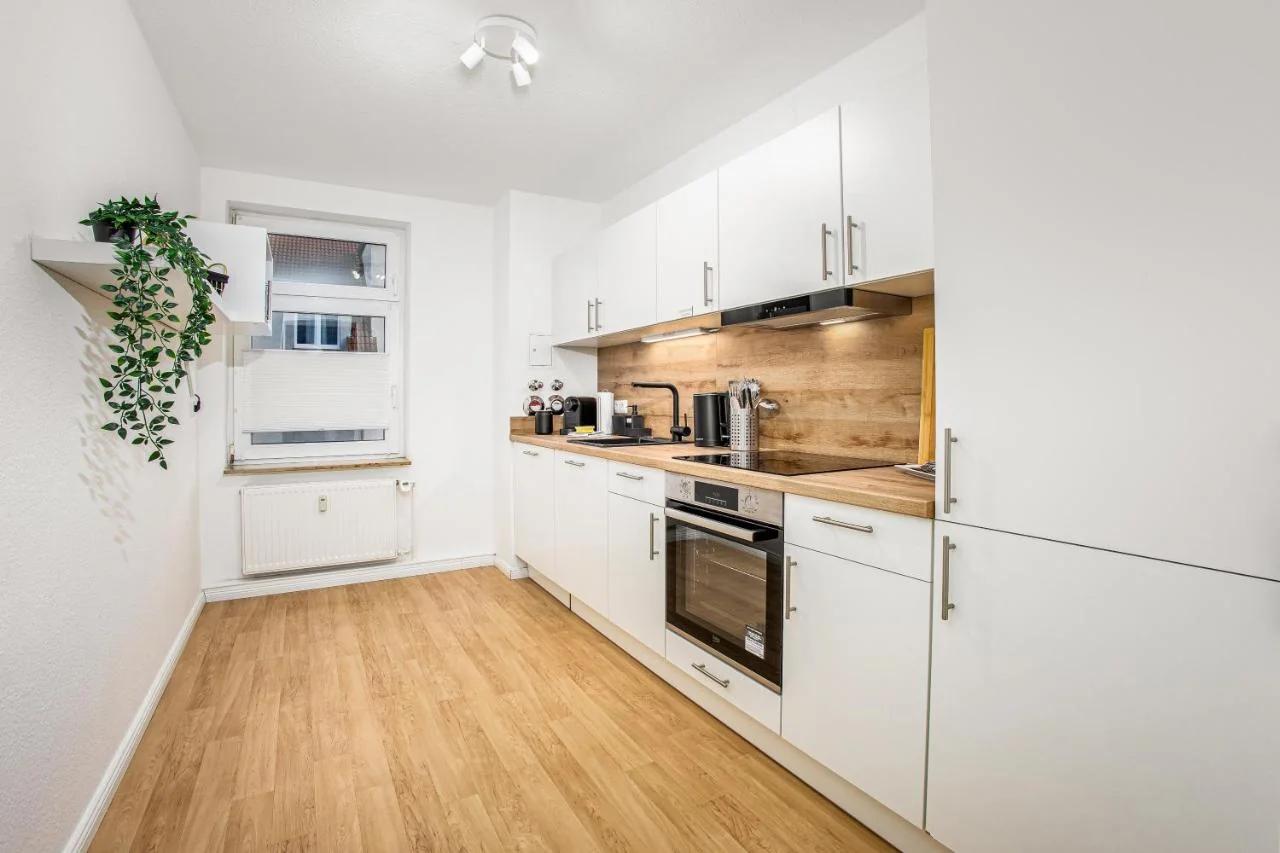 Central Essence Apartment I Zwei Schlafzimmer I Küche I Parken I Waschmaschine I Smart-TV I WLAN photo