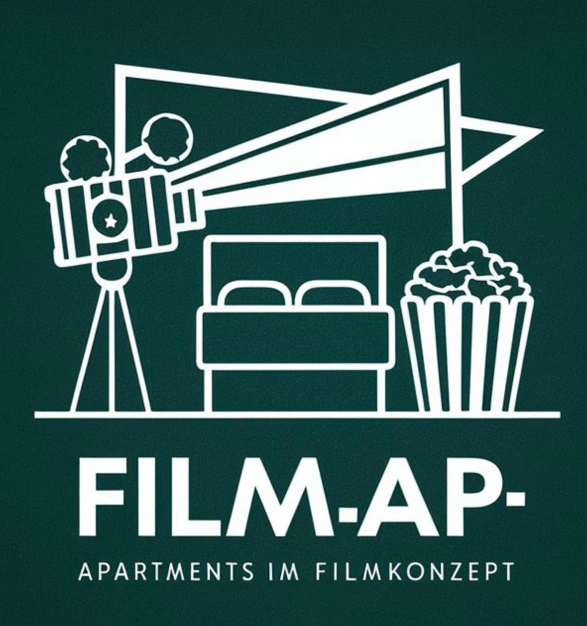 FILMAP-Apartments-Zentrale Lage-Boxspringbett-Beamer-Popcorn-gratis Parkplatz photo