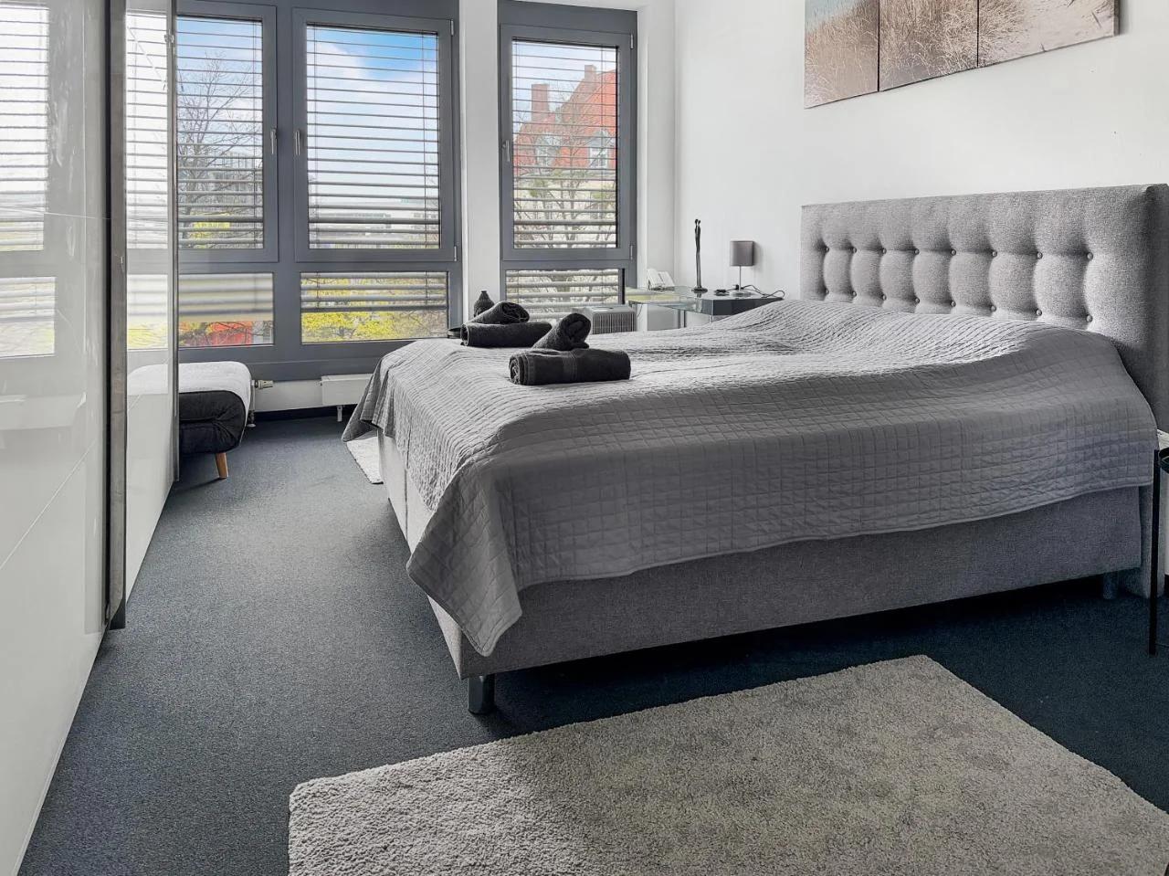 Geräumige 6-Schlafzimmer-Wohnung im Zentrum von München für 16 Gäste photo