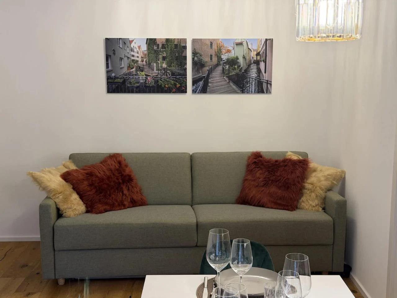 Hochwertige GoldenKey Suite mitten in der Altstadt photo