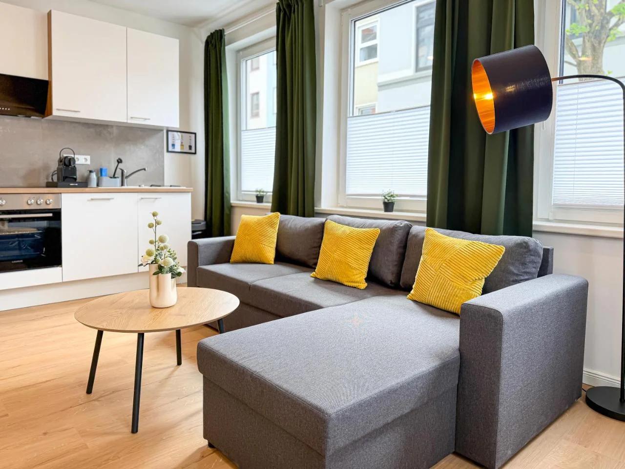 ImmoStay H# Ferienwohnungen - City & direkt an der Weser photo