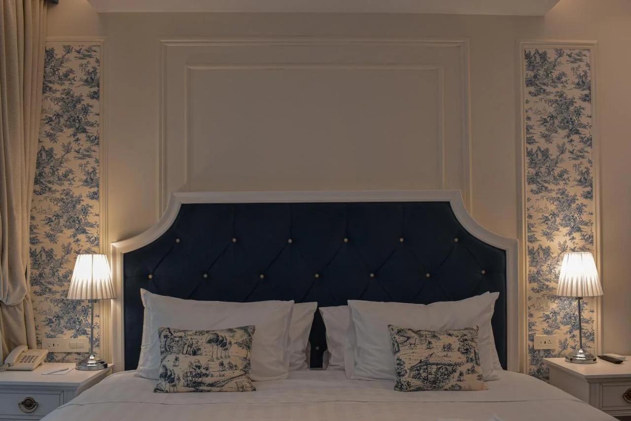 Parc Royal Suites Hotel photo