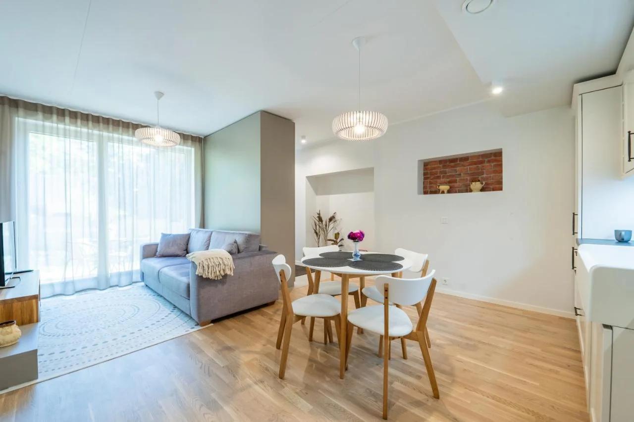 A&A Luxury Apartment with garden photo