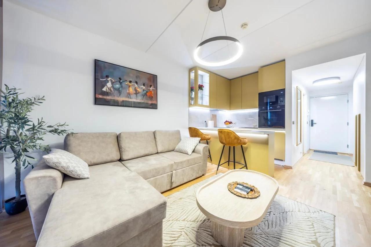 Bright Studio in Rotermann Quarter - Noor Apartment photo
