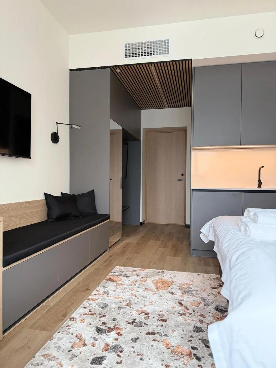Teguri Apartments photo