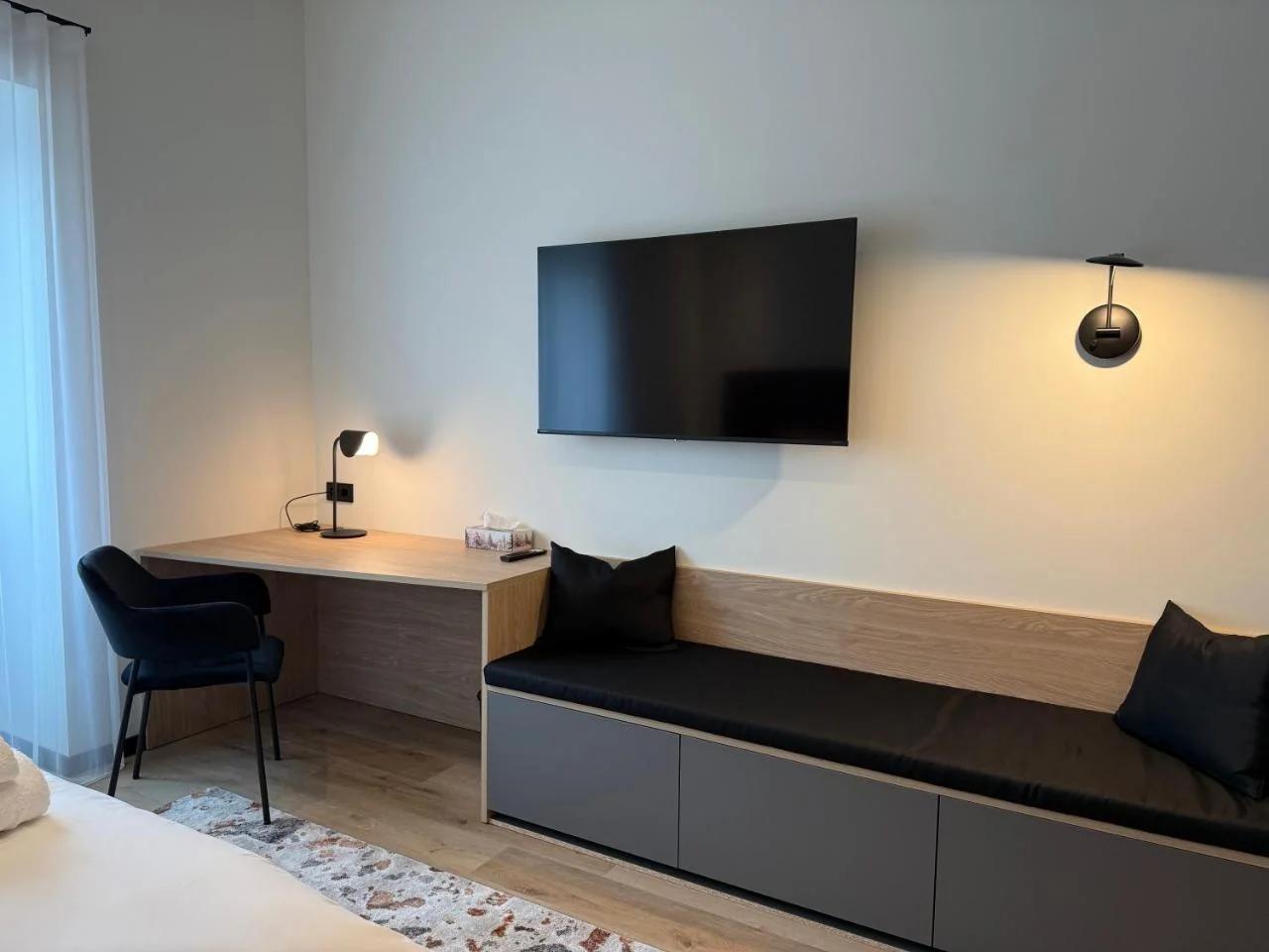 Teguri Apartments photo