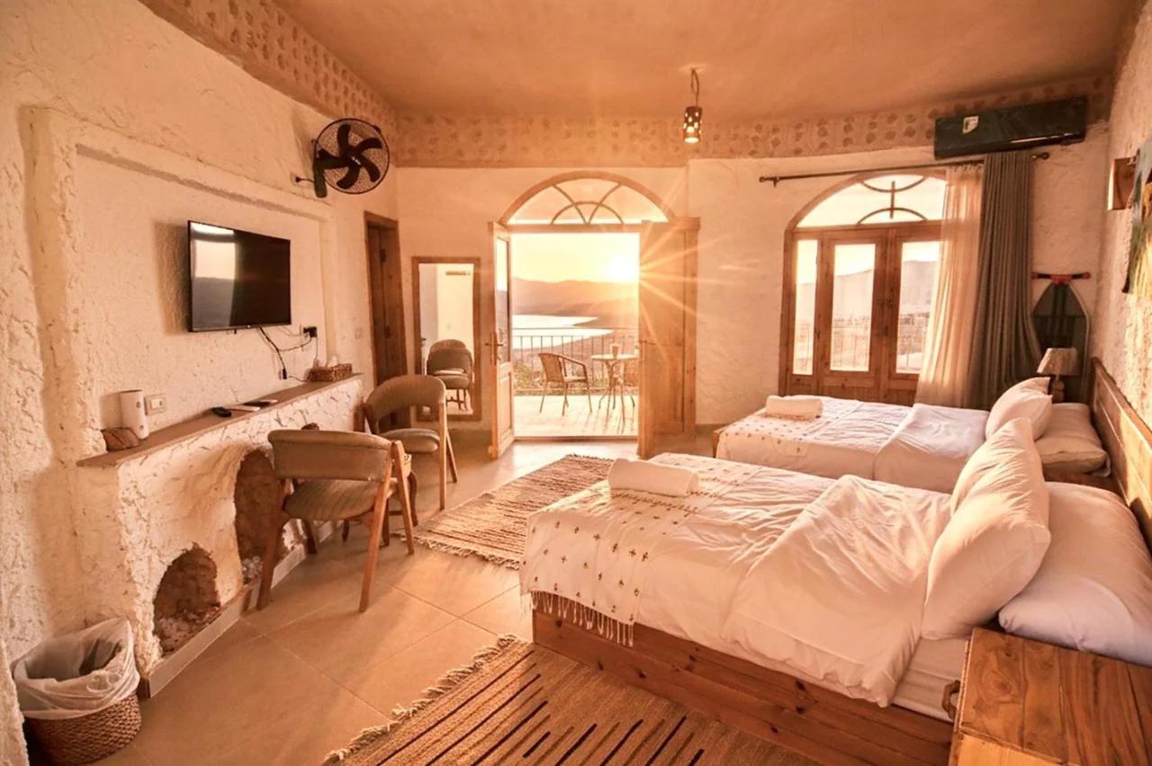 Breezy island Hotel photo