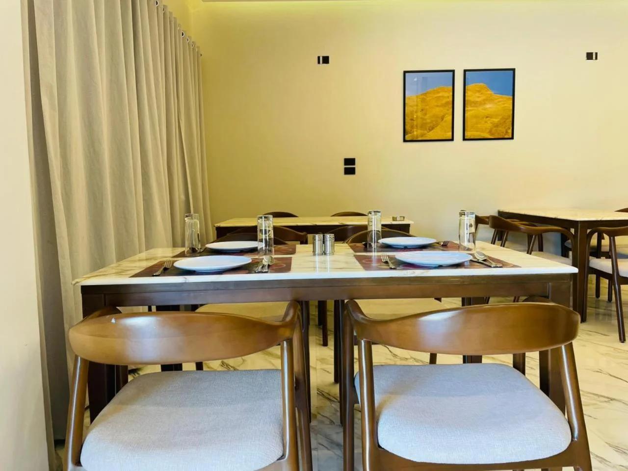 Desert Rose Hotel photo