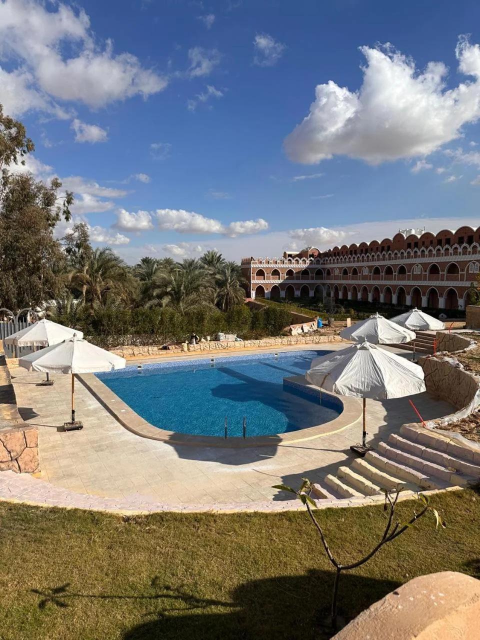 Happy Oasis Hotel photo