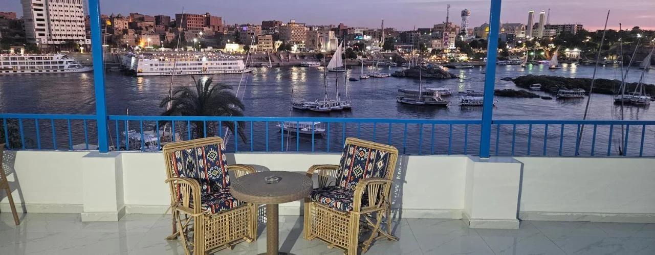 La Terrace photo