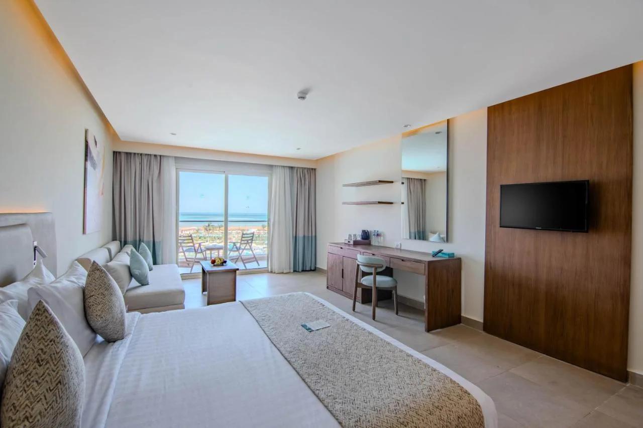 Sunrise Alora Aqua Park Resort photo