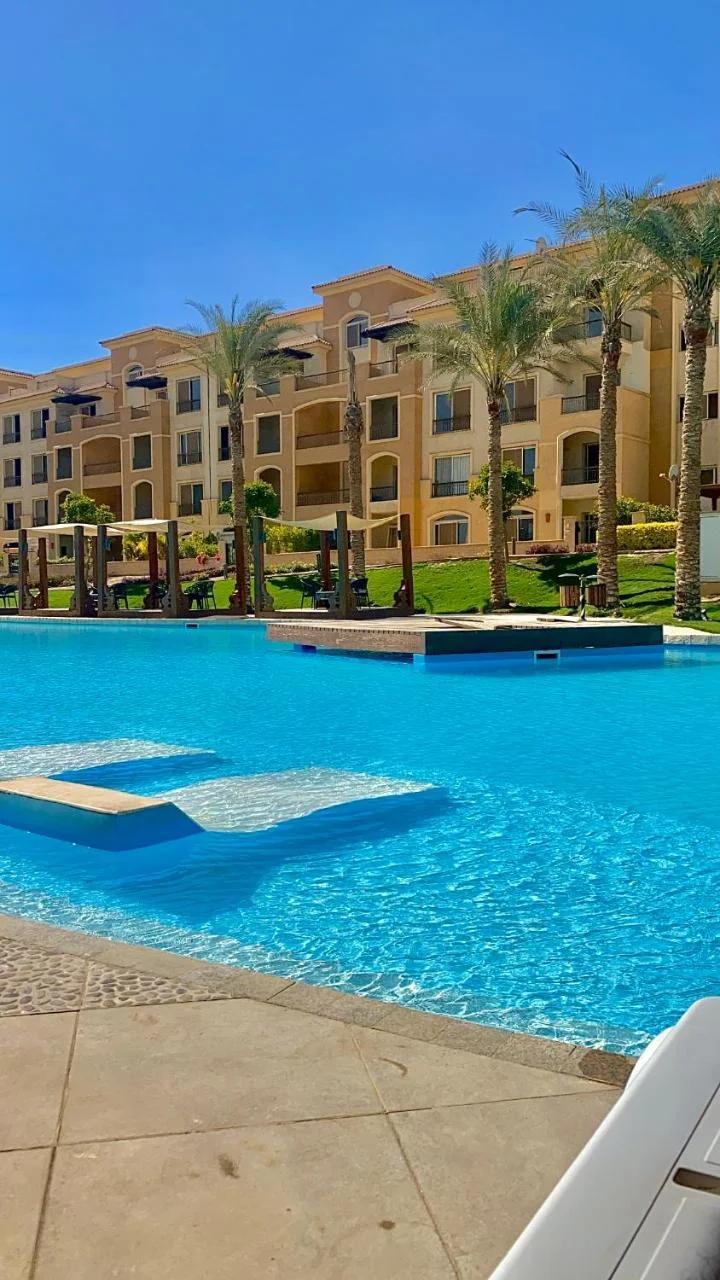 Ultra Luxury 3BR with Pools ,Sports ,Dining in Gated compound, Close to all sites foto